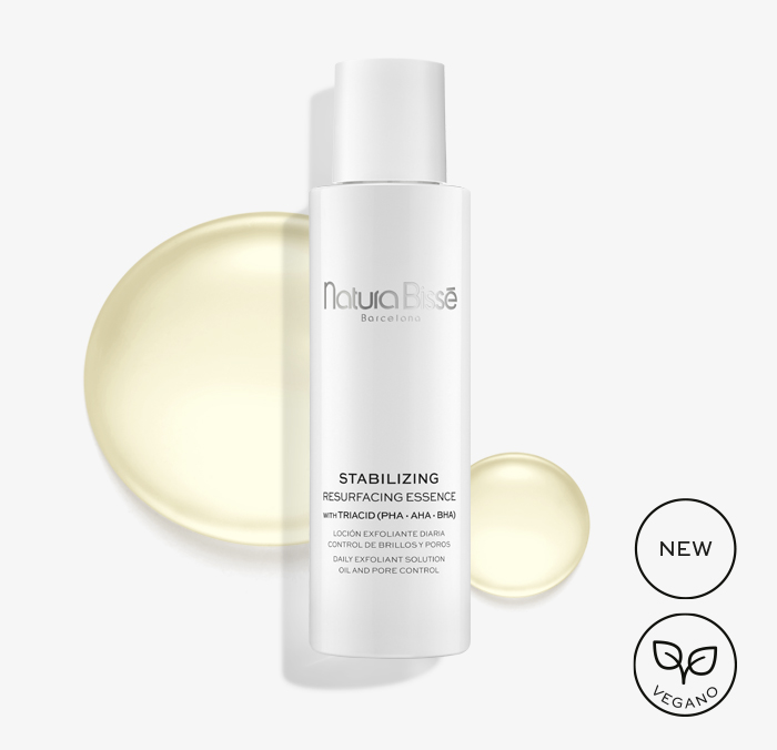 product-photo-stabilizing-resurfacing-essence-31C330